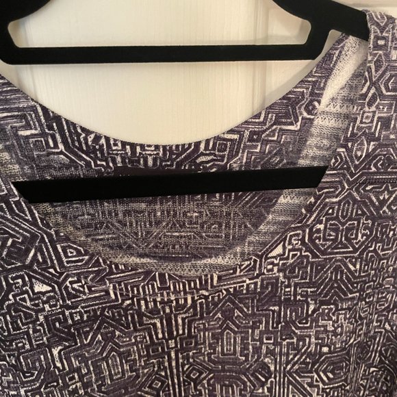 Nally & Millie Elbow Length Scoop-Neck Tunic - Picture 3 of 4